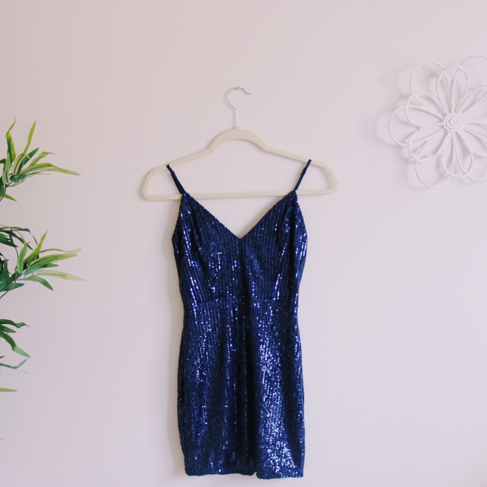 ✰ sexy sequined mini dress ✰